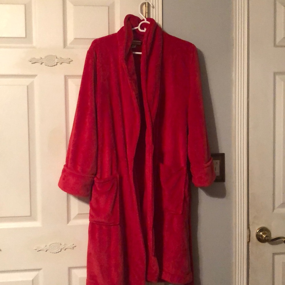 Red Charter Club Robe
